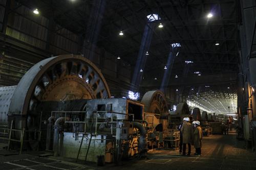 تفاهمنامه ای برای حضور حداکثری دانش بنیان ها در زنجیره ارزش صنایع در رابطه با معدن