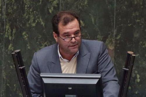 دولتمردان ضمن احترام به اعتراضات قانونی مردم نسبت به رفع مشکلات آنها اقدام کنند