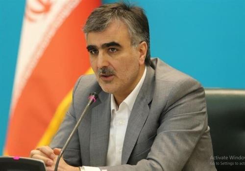 بانک‎های تجاری باید با فروش بنگاه‎ها، از بنگاهداری بیرون بروند