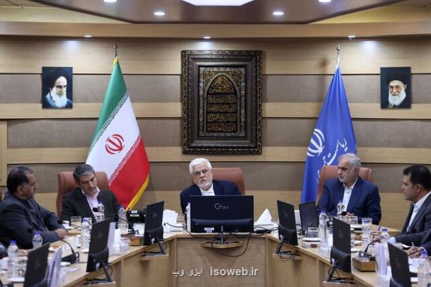 باید از تجارب علمی و فناوری سایر کشورها استفاده کرد