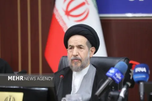 اقتصاد دولتی از موانع اصلی رشد پایدار ایران است