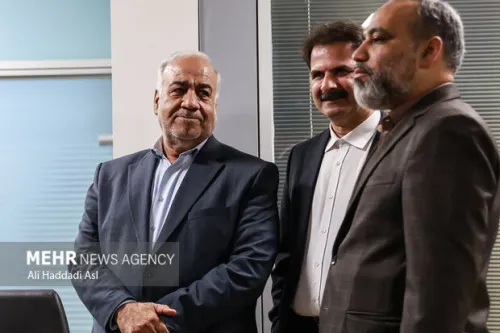 هوشنگ بازوند میهمان خبرگزاری مهر شد