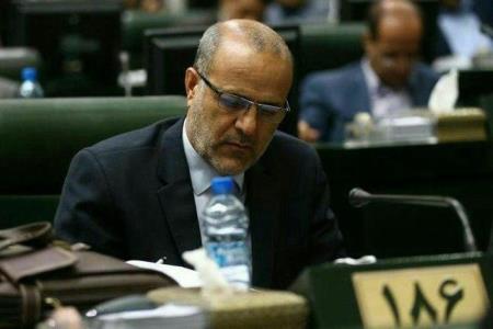 نماینده گرمی خواهان اقدام فوری سازمان برنامه برای اتمام پروژه های این شهرستان شد