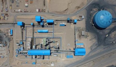 بهره برداری از ۲ كارخانه بزرگ صنایع معدنی بدون حضور حتی یك خارجی