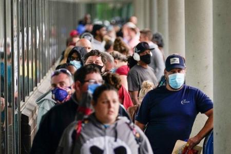 ۸۸۱ هزار نفر دیگر این هفته در آمریكا بیكار شدند